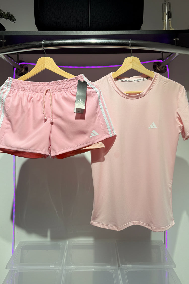 CONJUNTO DEPORTIVO TRES LÍNEAS